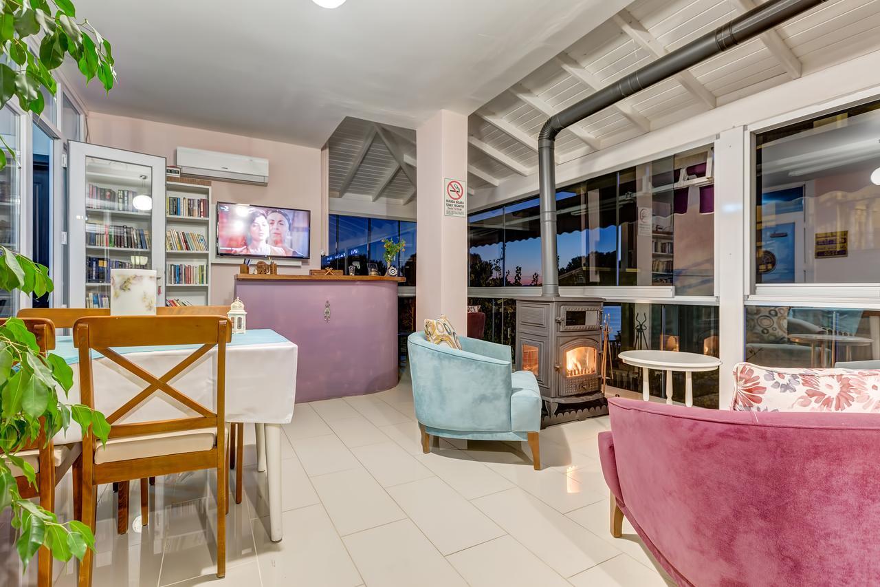 Nefes Hotel Ayvalı Esterno foto