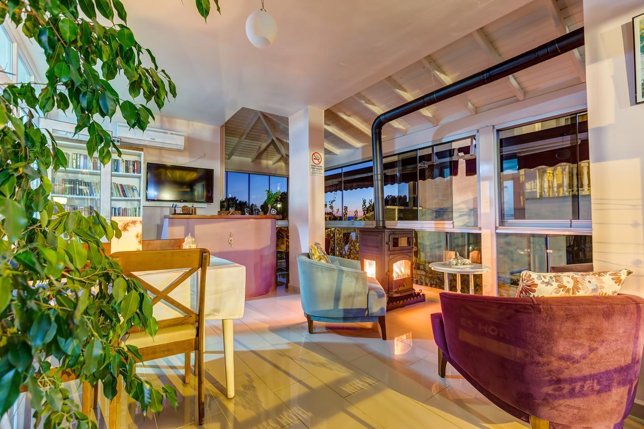 Nefes Hotel Ayvalı Esterno foto